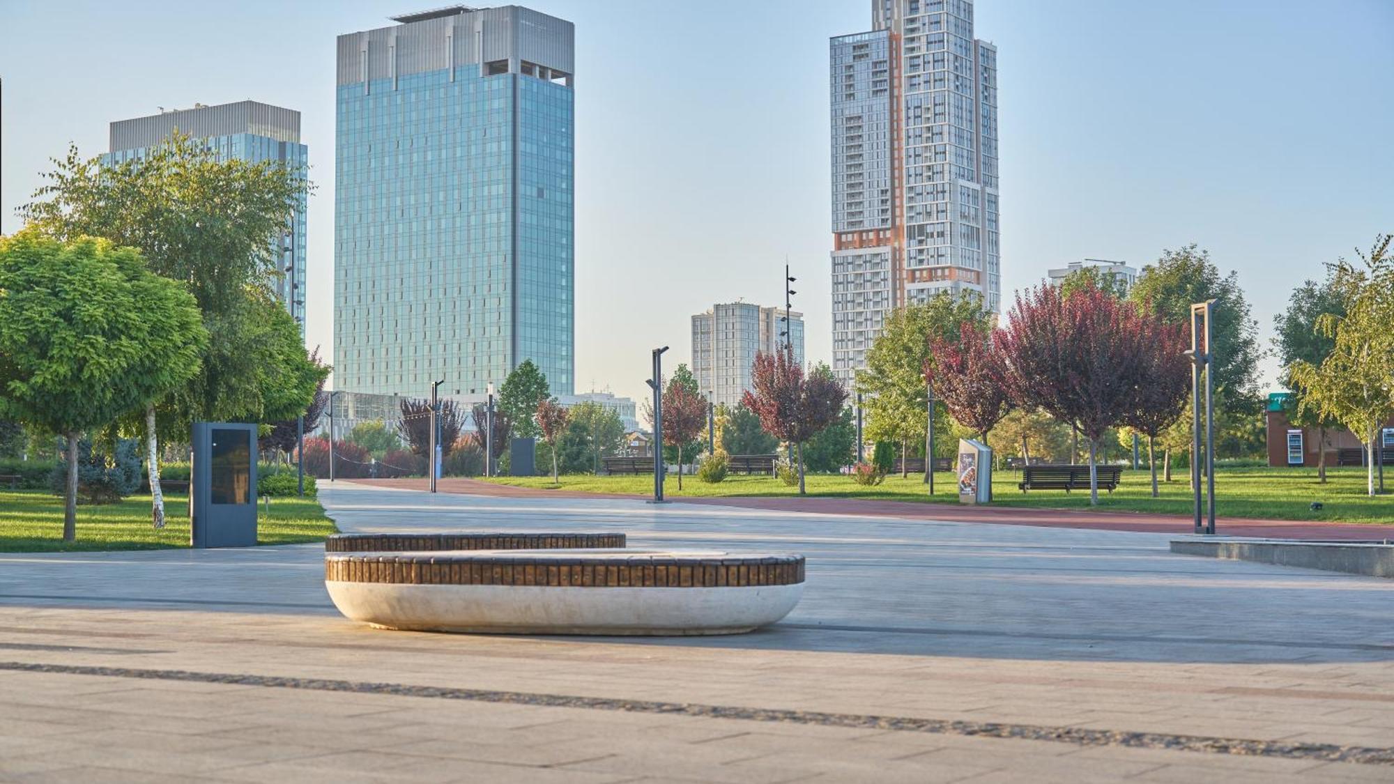Holiday Inn Tashkent City By Ihg Bagian luar foto