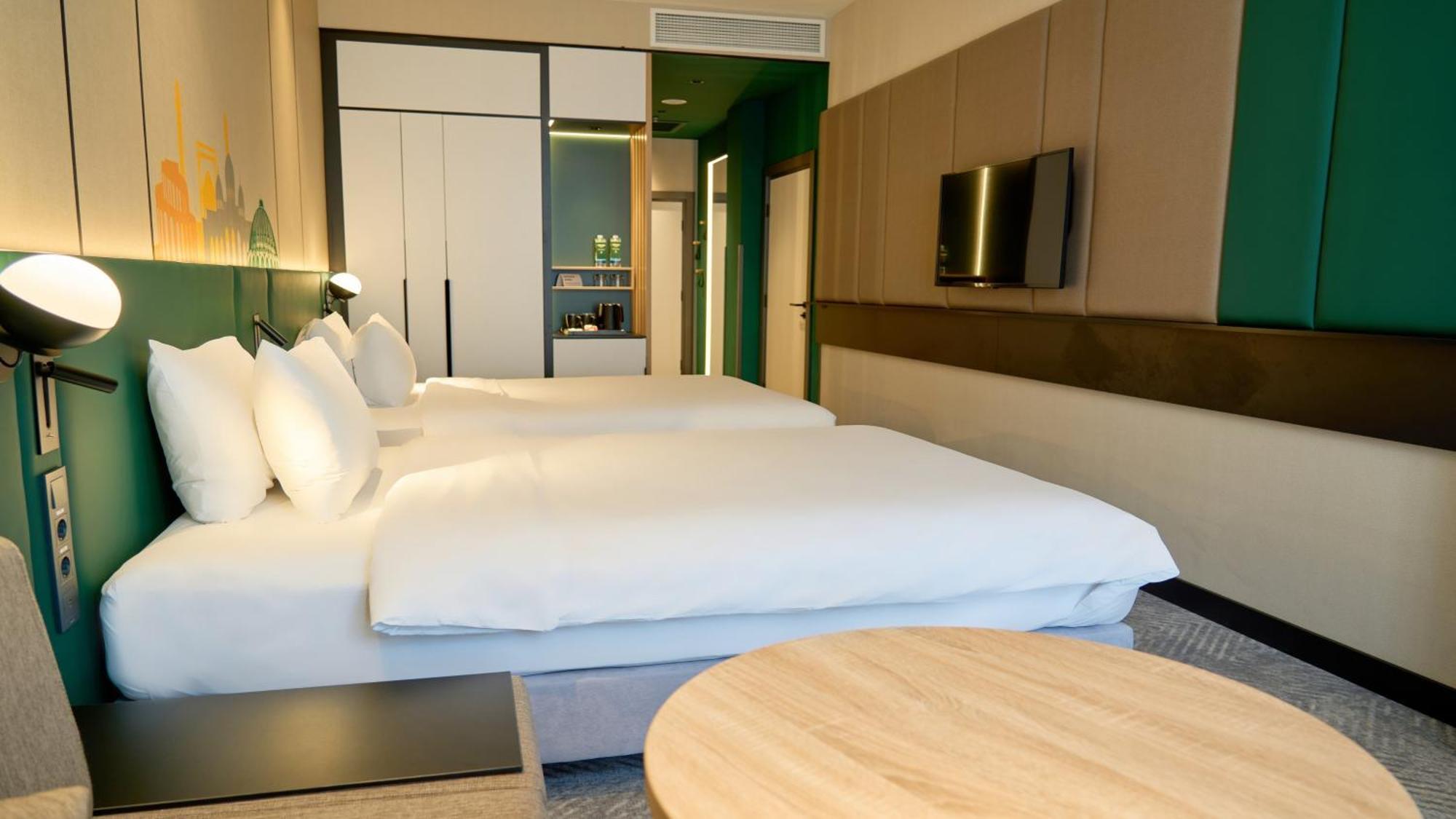 Holiday Inn Tashkent City By Ihg Bagian luar foto