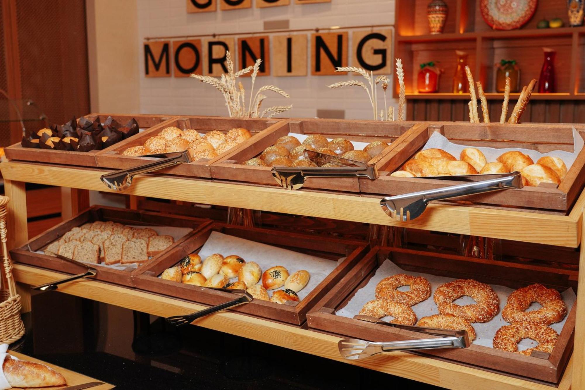 Holiday Inn Tashkent City By Ihg Bagian luar foto