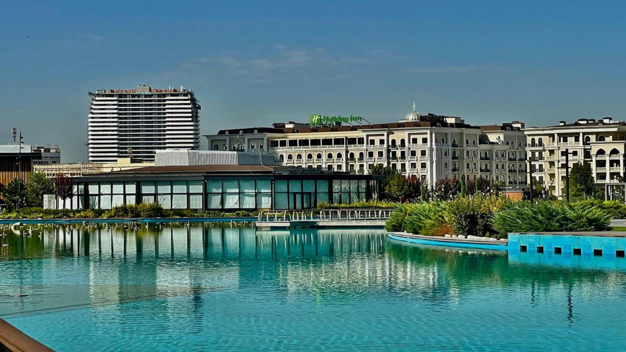 Holiday Inn Tashkent City By Ihg Bagian luar foto