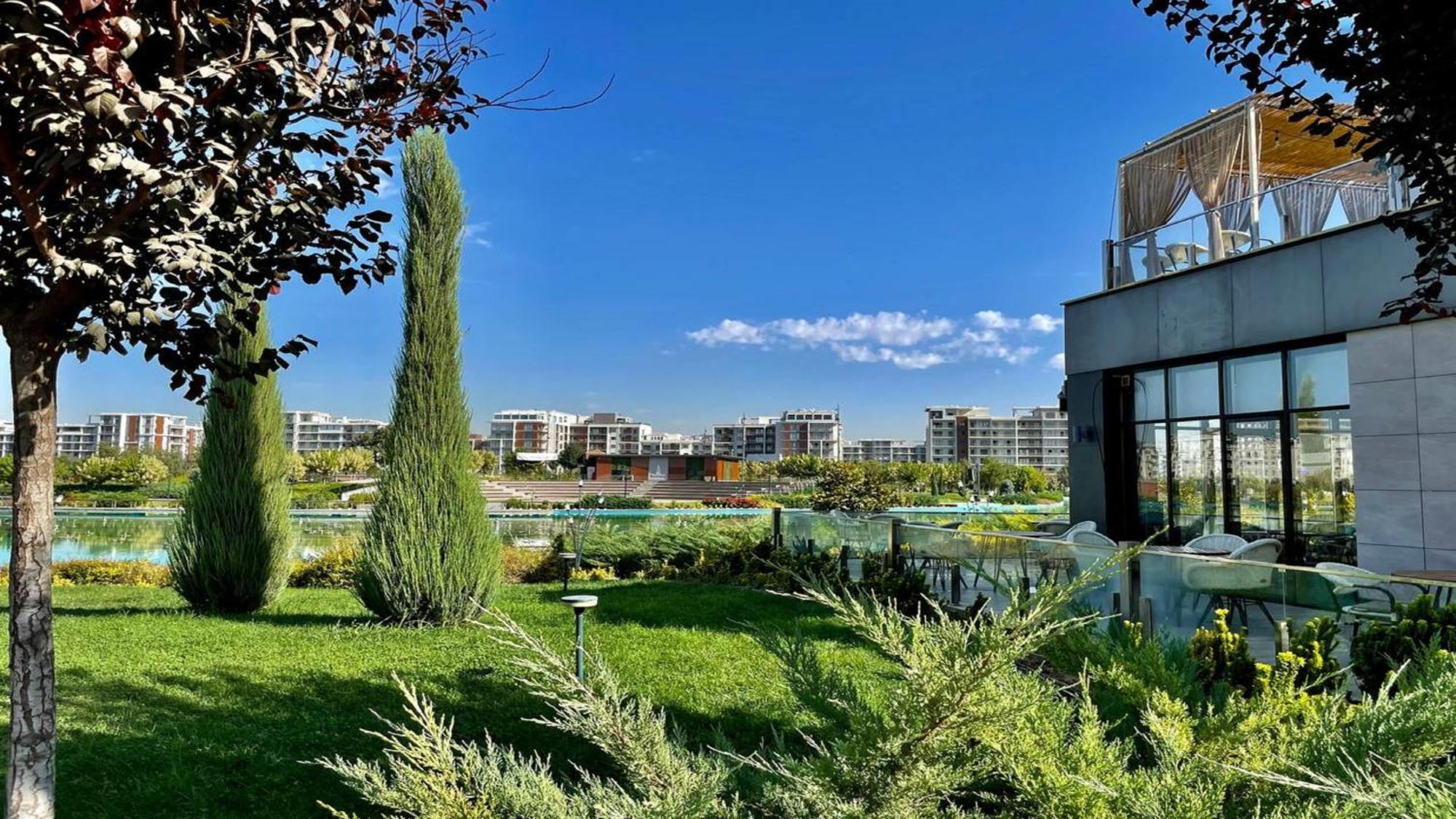 Holiday Inn Tashkent City By Ihg Bagian luar foto